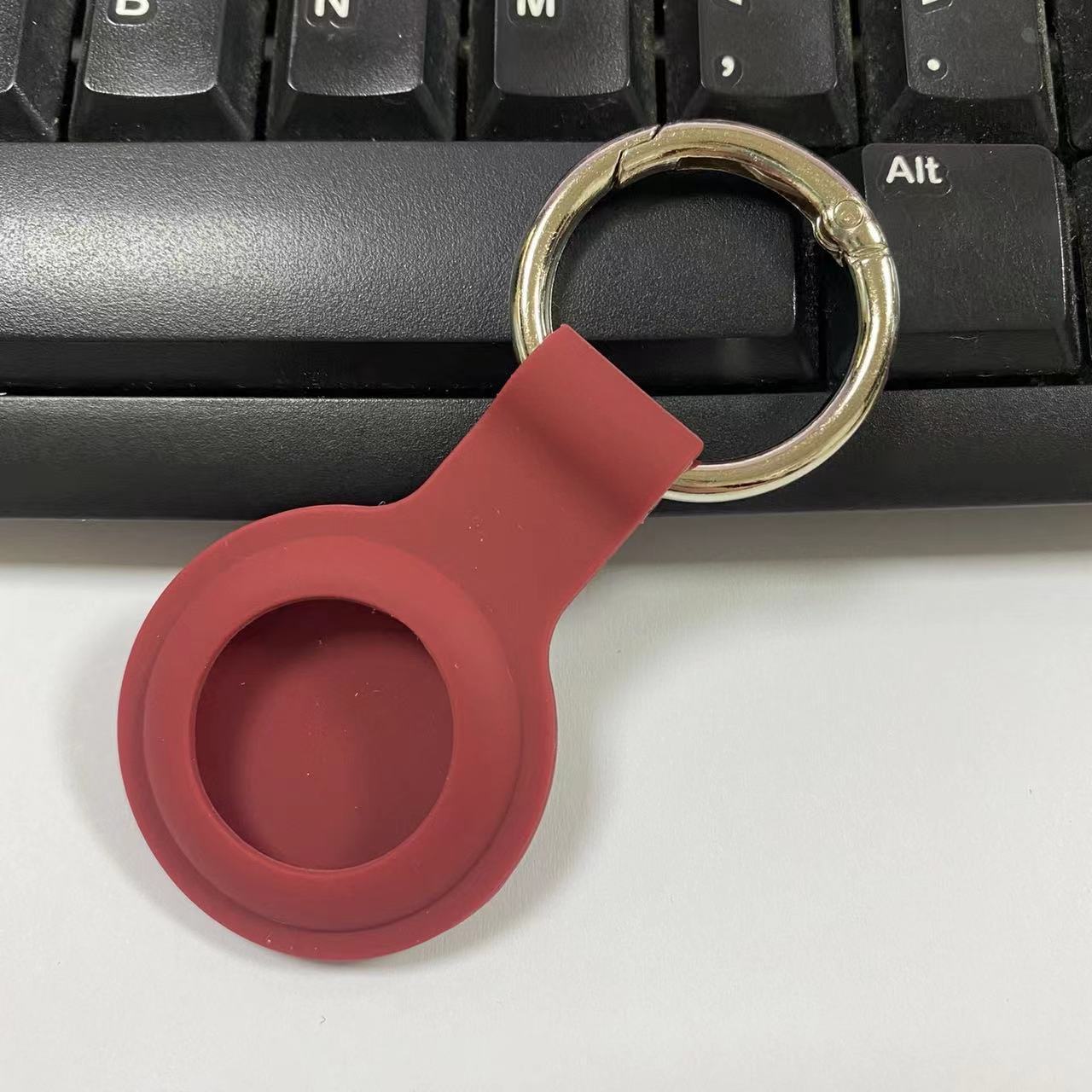 LuxGuard™ Airtag Shield – Premium Silicone Protective Case