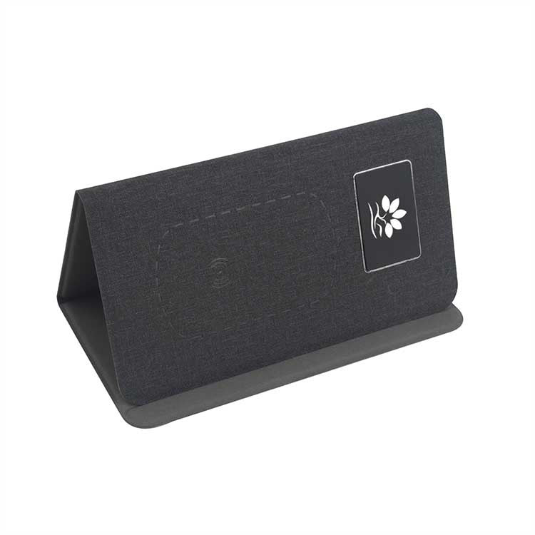 LumiGlide Elite™ – The Executive Wireless Charging Mouse Pad
