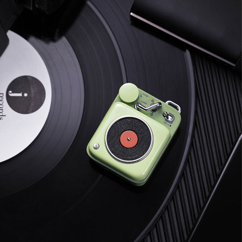 EchoDrive Retro Mini Speaker