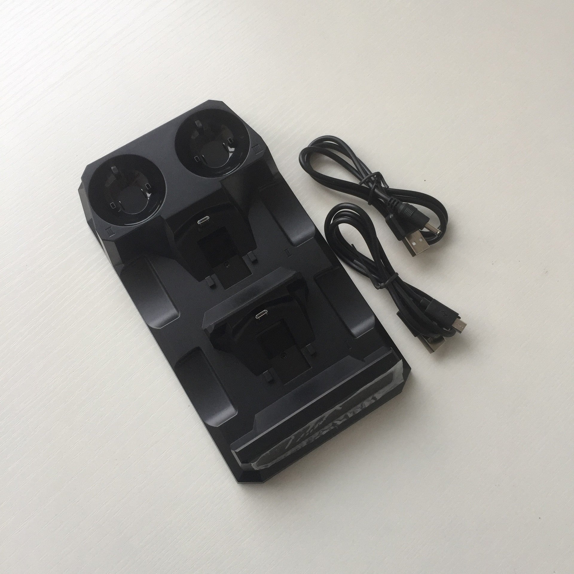 PowerDock Pro – Multifunctional PS4 Controller Charger
