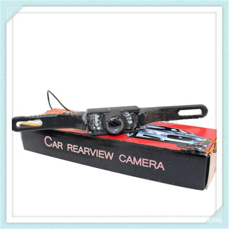 ClearPark HD: Bracket-Mount Reversing Camera