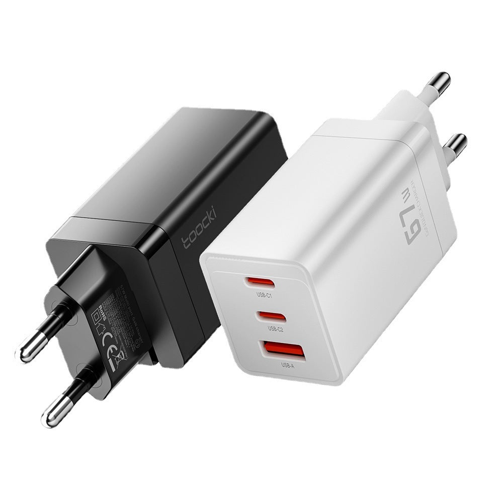 PowerFlux 67W GaN Three-Port Fast Charger