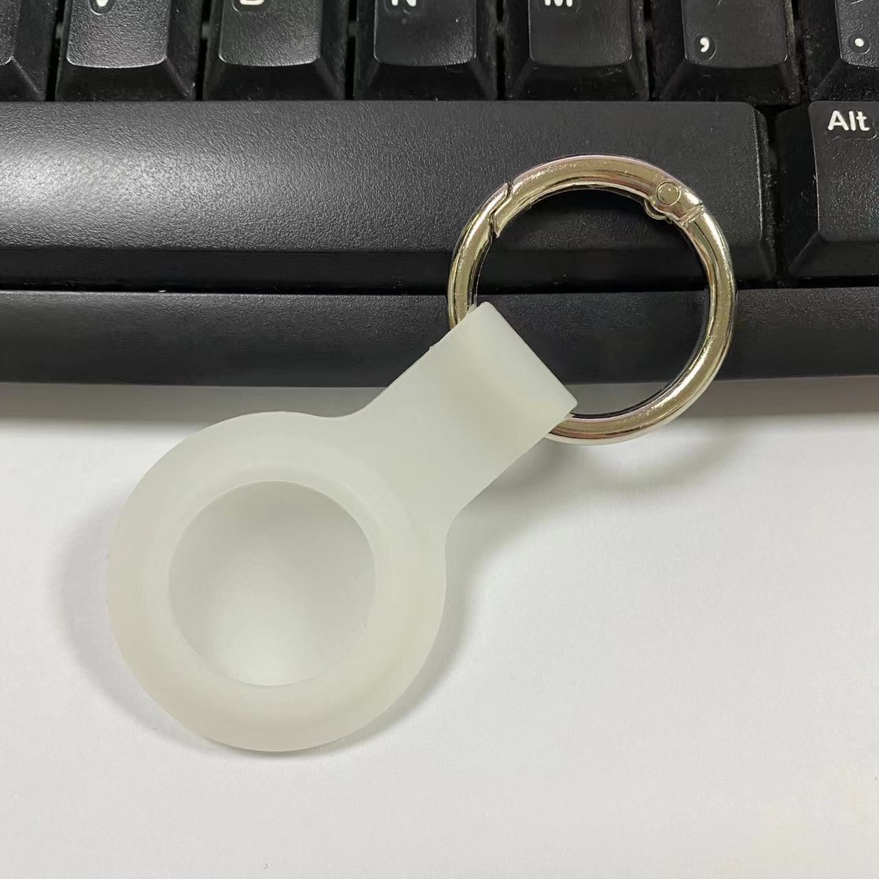 LuxGuard™ Airtag Shield – Premium Silicone Protective Case