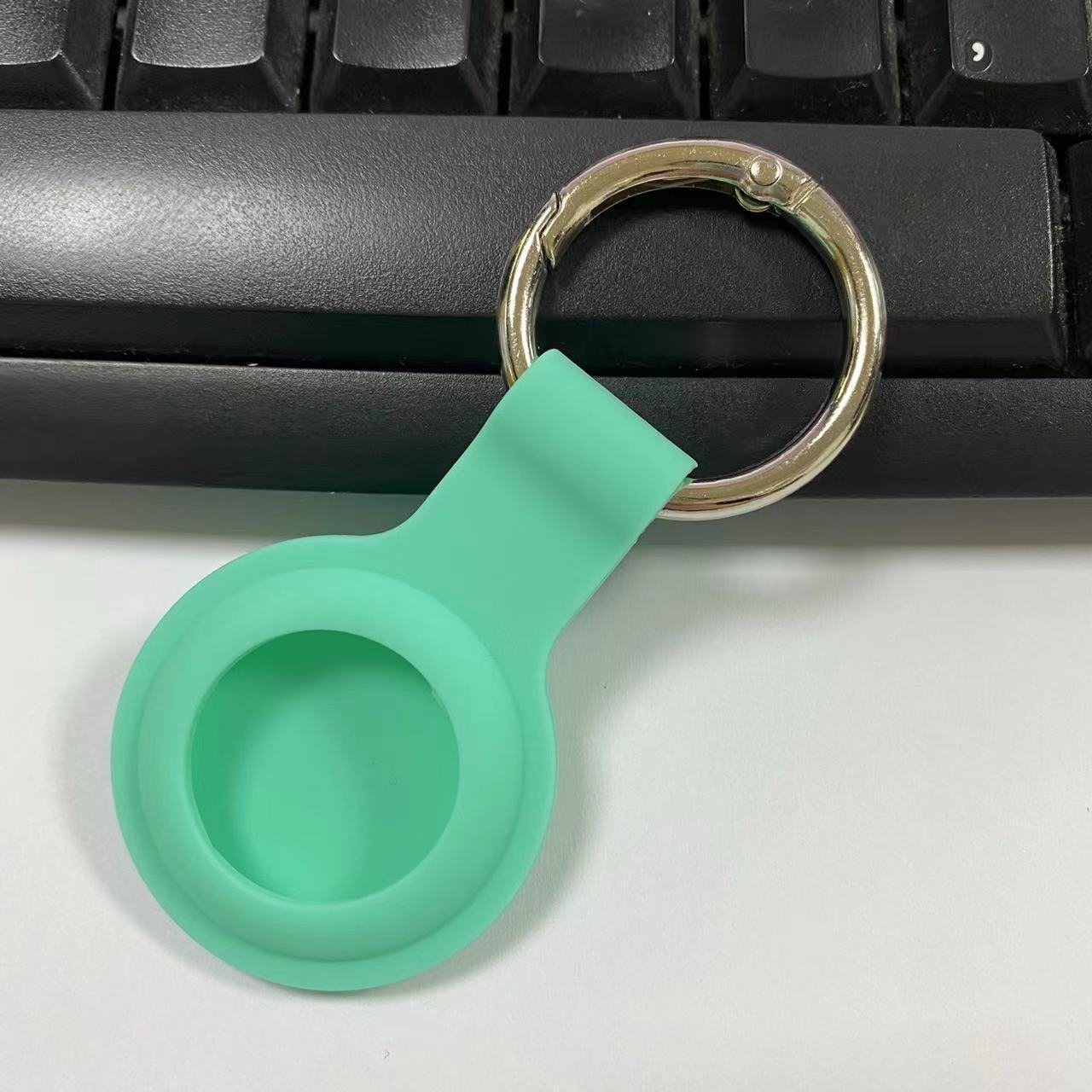 LuxGuard™ Airtag Shield – Premium Silicone Protective Case