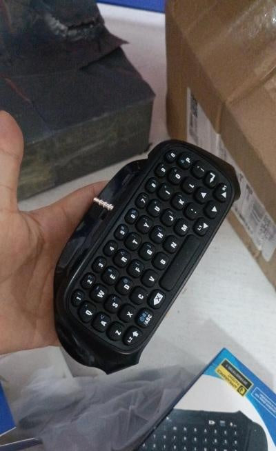 DualType™ Wireless PS4 Gamepad & Keyboard Controller
