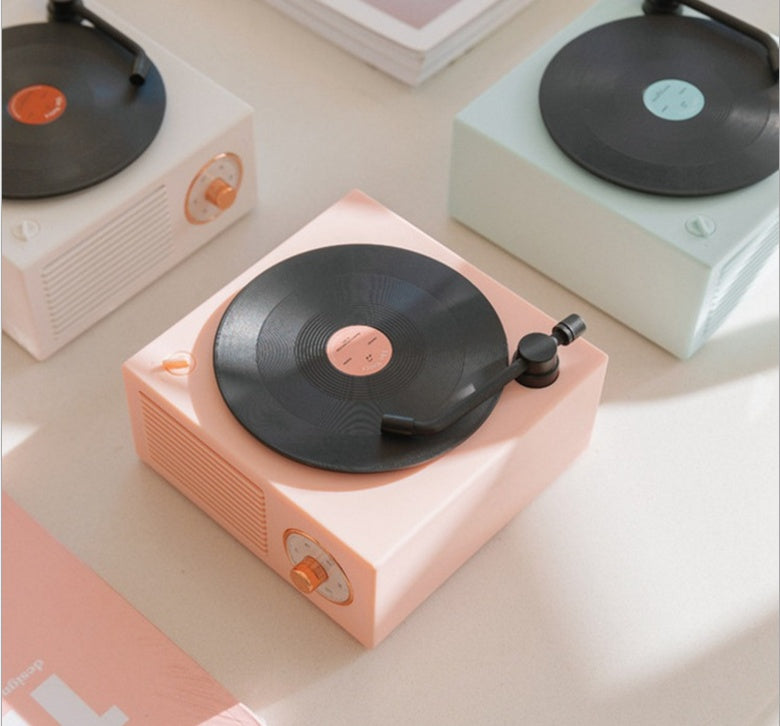 RetroSound Mini: Wireless Bluetooth Vinyl Speaker