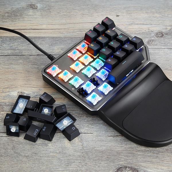 Motospeed™ Single-Handed Mechanical Gaming Keyboard – Precision, Speed, and Comfort in One Compact Design
