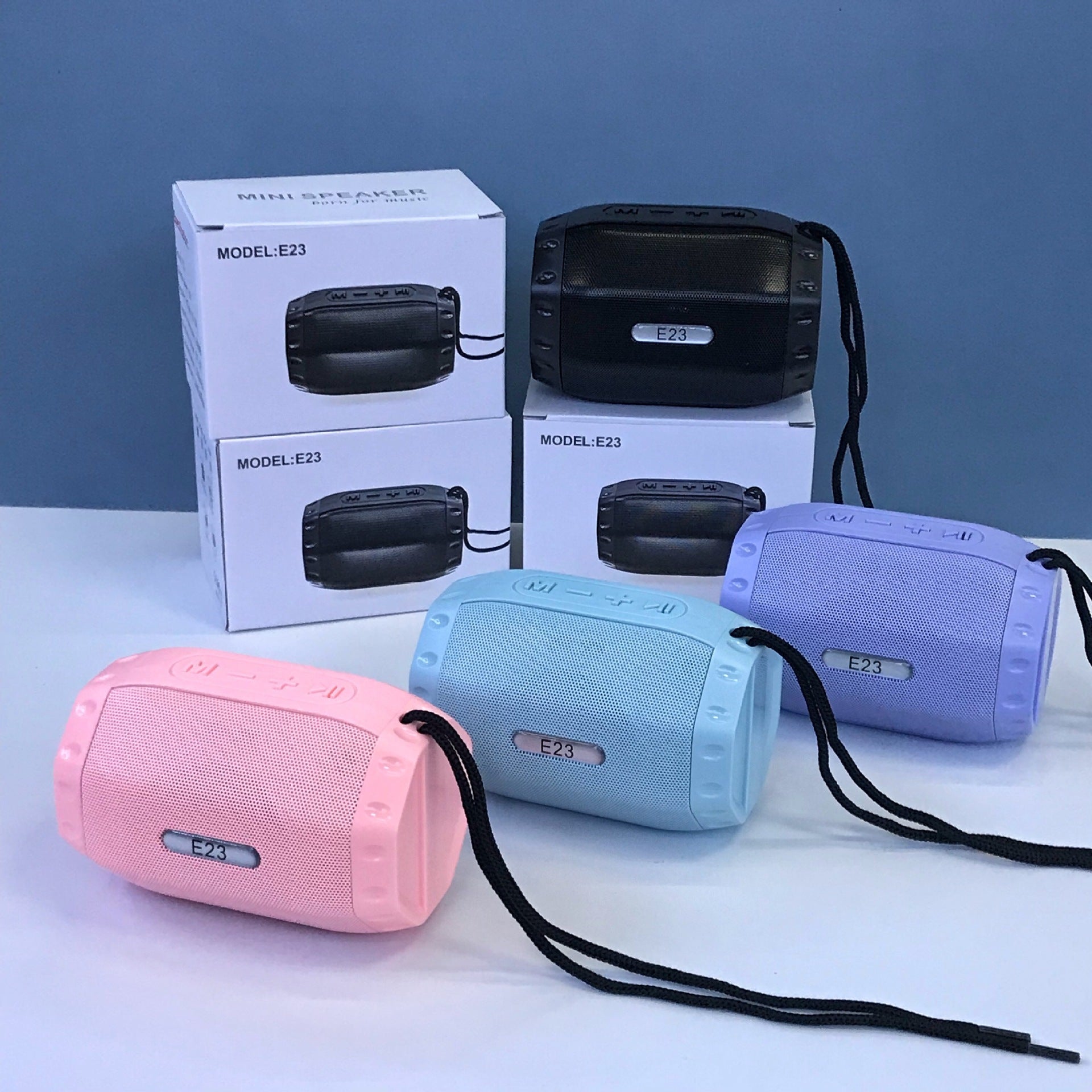SonoCard Mini: LuxeSound Wireless USB Speaker