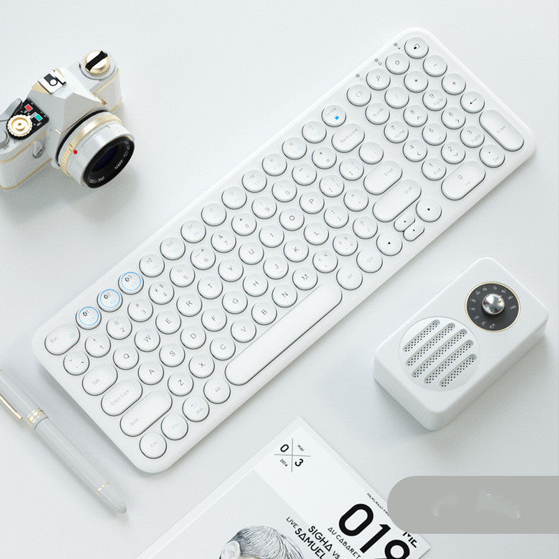 KeyMaster™ Pro Bluetooth Laptop Keyboard