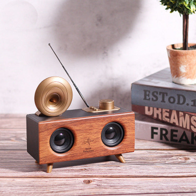 FloraSound: Home Wireless Horn Flower Bluetooth Speaker