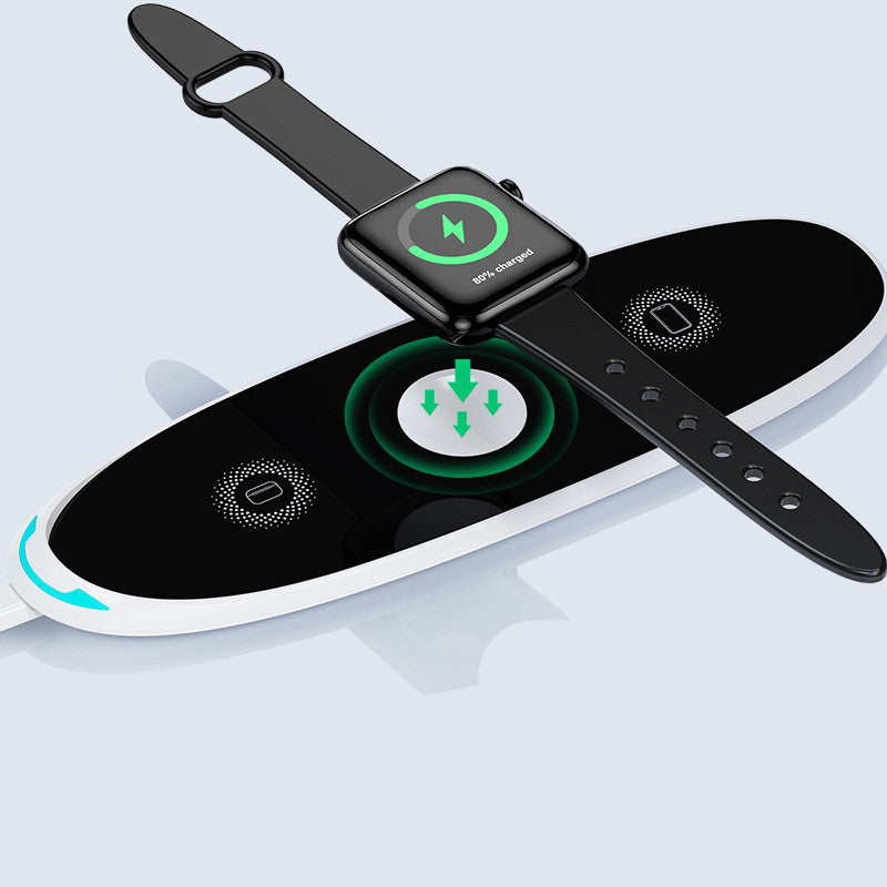 VoltEase™ TriCharge Wireless Station
