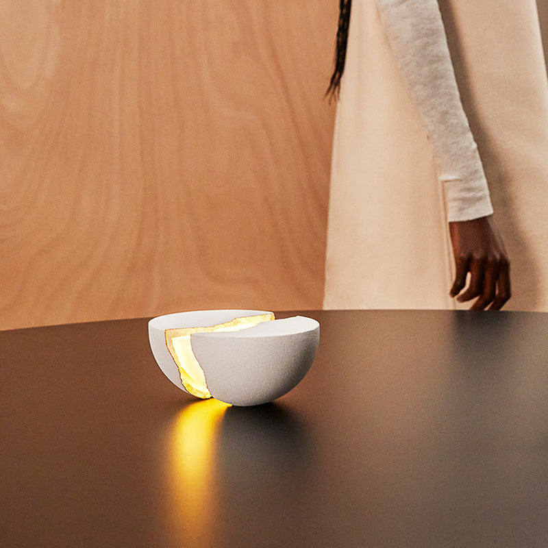 Luminara Sculptural Bluetooth Speaker