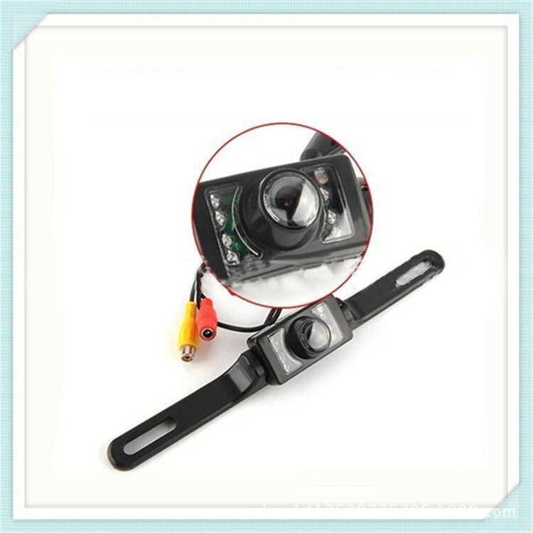 ClearPark HD: Bracket-Mount Reversing Camera