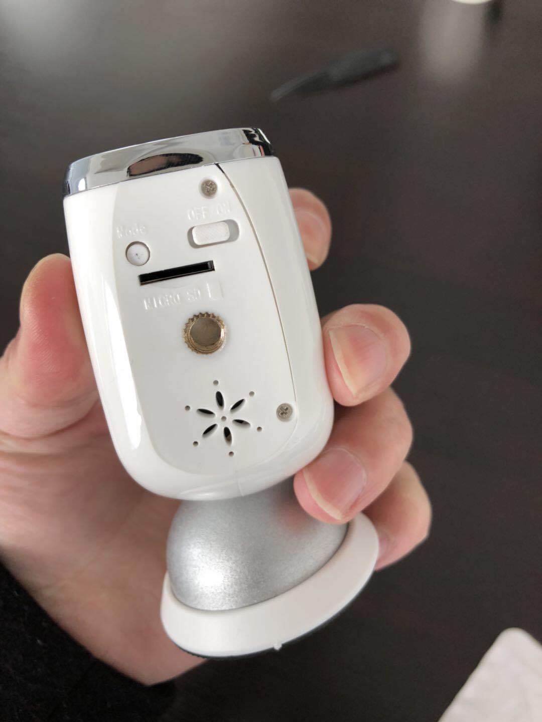 GuardEye™ - Battery-Powered WiFi Wireless PIR Surveillance Camera