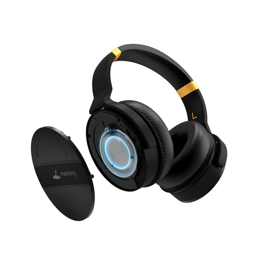 The SoundBlaze Wireless Noise-Canceling Gaming Headphones