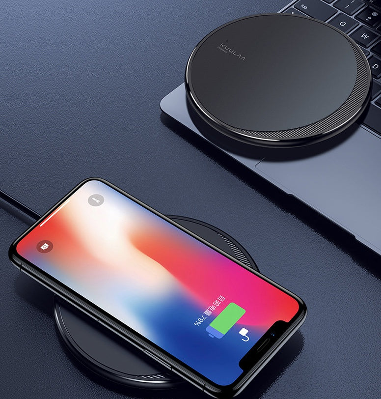 AuraCharge™ Infinity — Premium Wireless Disc Charger