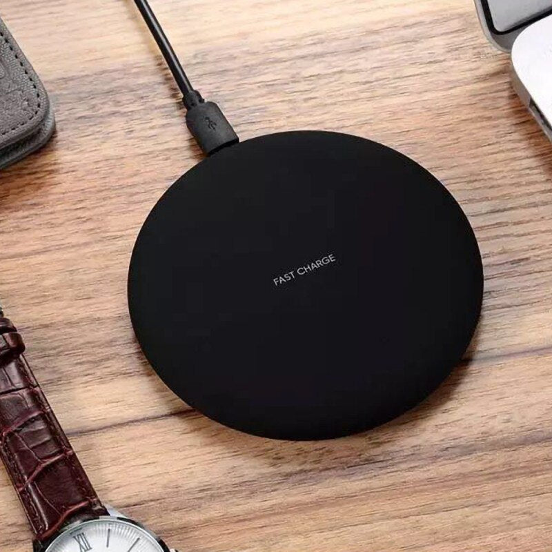 PowerHub™ Wireless Charger – Effortless Charging, Seamless Connectivity