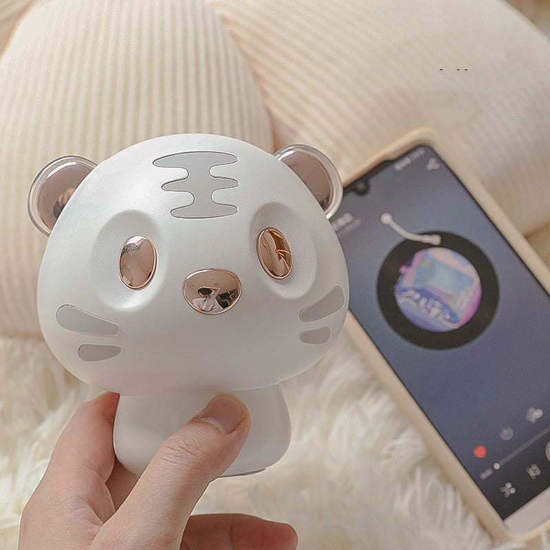 RoarBeats™ Cartoon White Tiger Bluetooth Speaker
