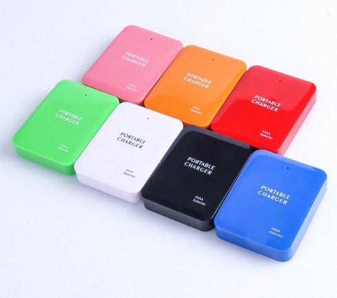 LuxVolt 4X AA Battery PowerBank – The Ultimate Emergency Charger