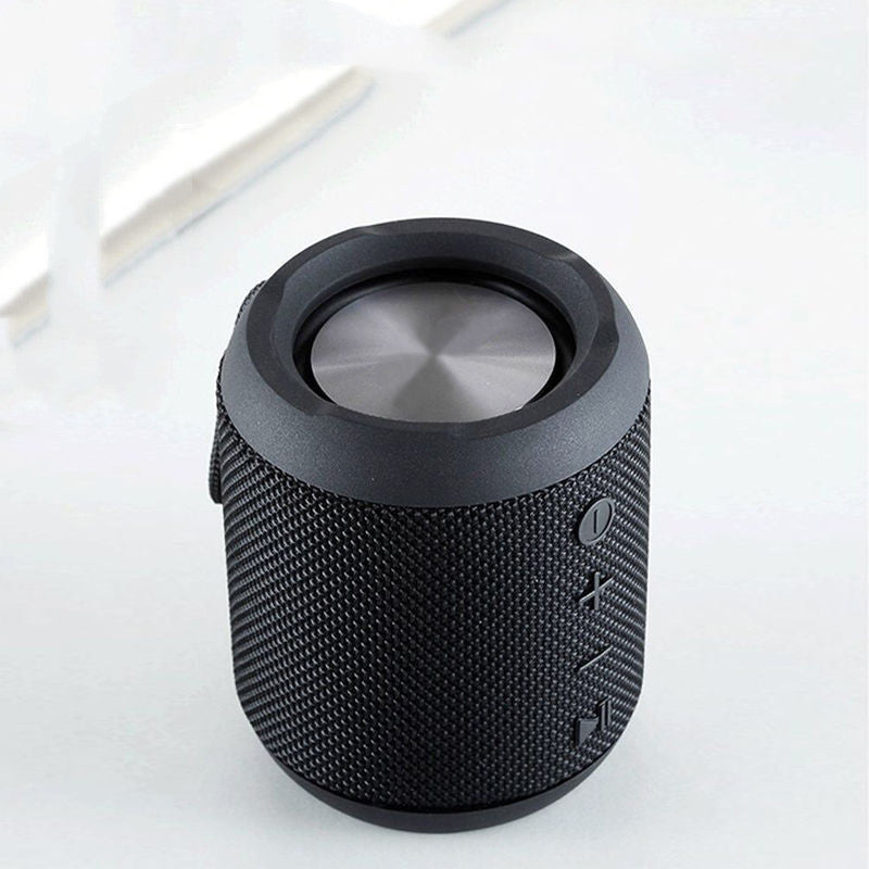 SoundLoop Mini – Portable Bluetooth Speaker with Lanyard