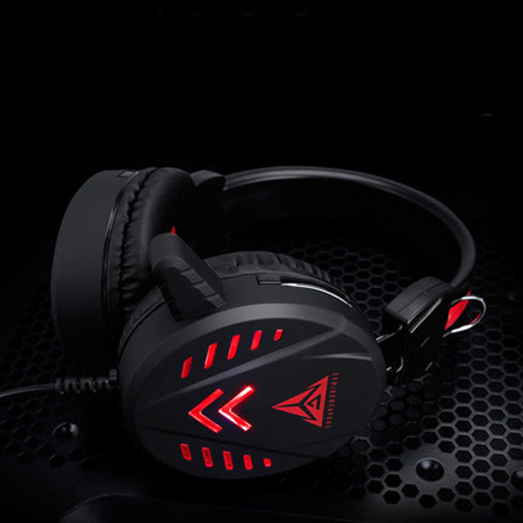 The TitanSound Pro Gaming Headset