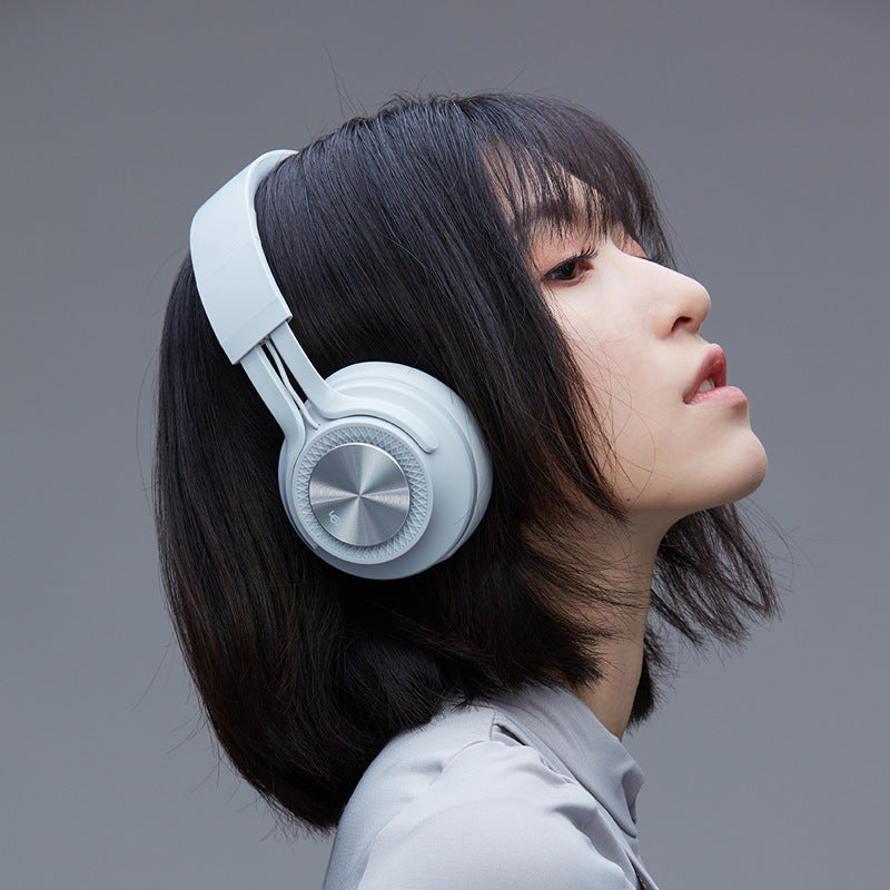 AeroPulse™ Pro Wireless Sports Headset