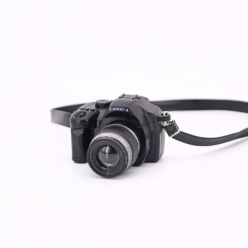 MiniSnap Clip – Shrinking Toy Strap Camera Accessory