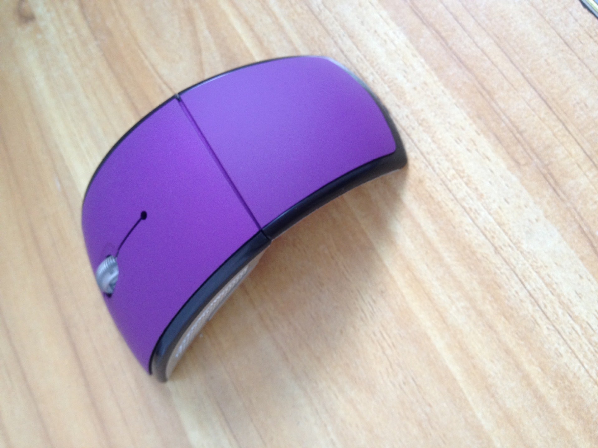 FlexCurve™ Wireless Folding Optical Mouse