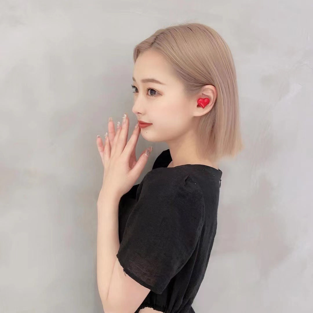 AmoréSound™ – Heart-Shape Bluetooth Wireless Headphones