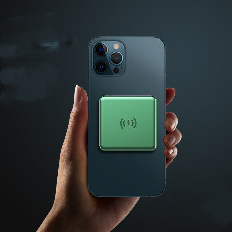 MagniCharge 10000 – Magnetic Wireless Power Bank with 15W Fast Charging
