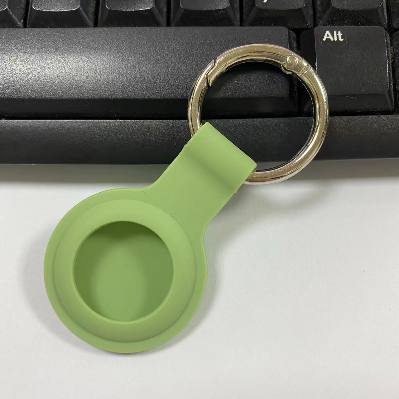 LuxGuard™ Airtag Shield – Premium Silicone Protective Case
