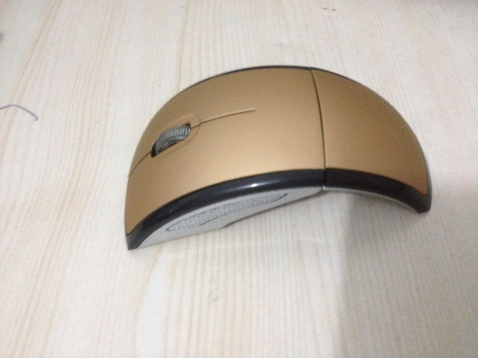 FlexCurve™ Wireless Folding Optical Mouse